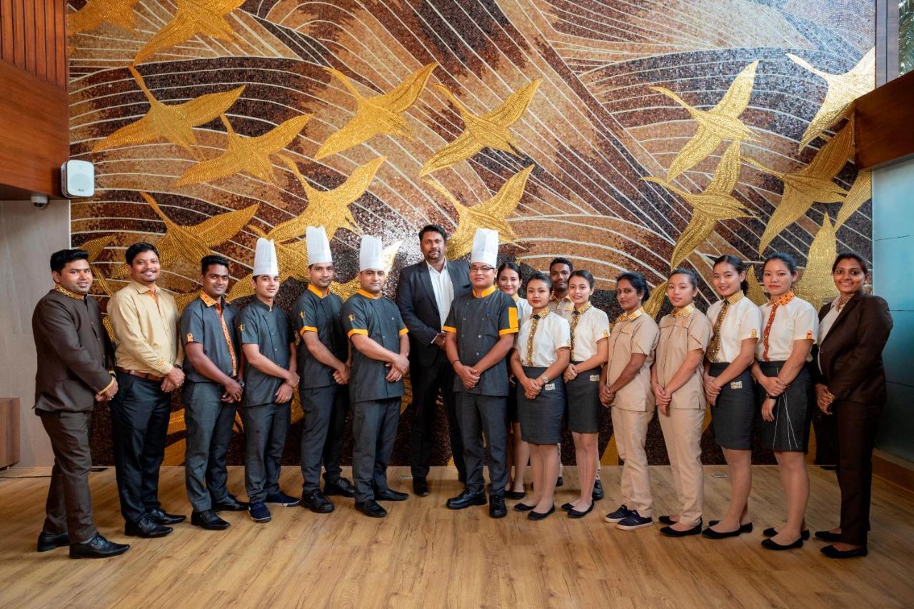 Yu Hotel Candolim Eksteriør billede
