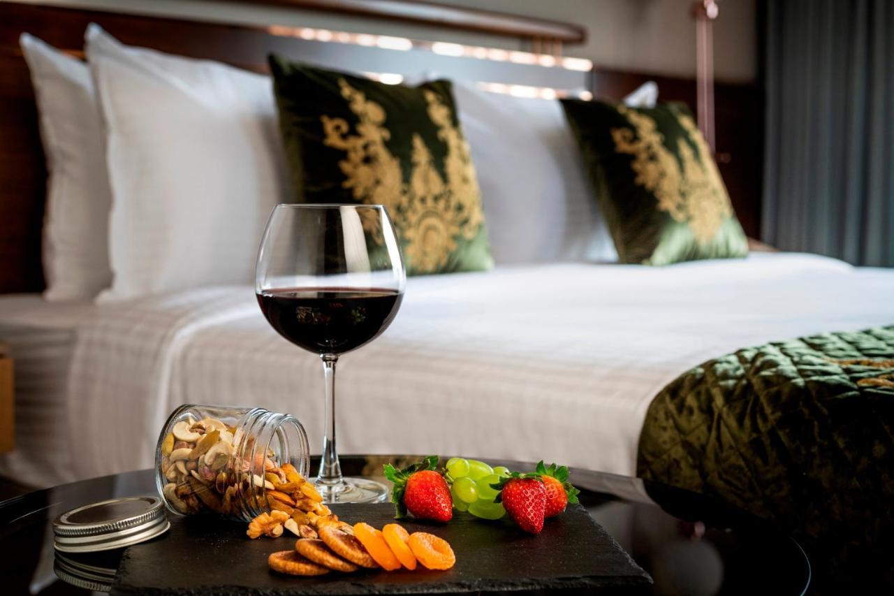 Yu Hotel Candolim Eksteriør billede