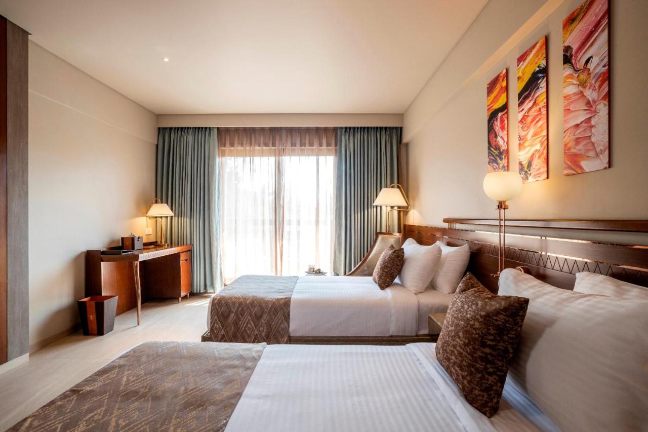 Yu Hotel Candolim Eksteriør billede