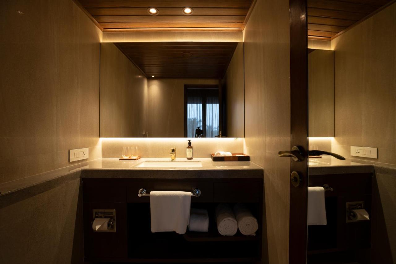 Yu Hotel Candolim Eksteriør billede