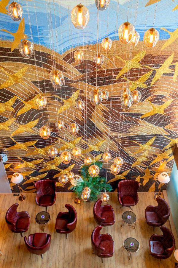 Yu Hotel Candolim Eksteriør billede